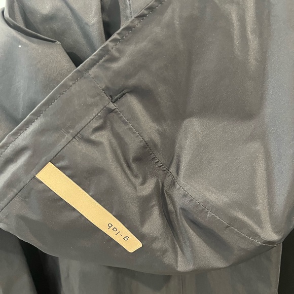 G Lab Lightweight Hooded Rain Jacket - Picture 4 of 5